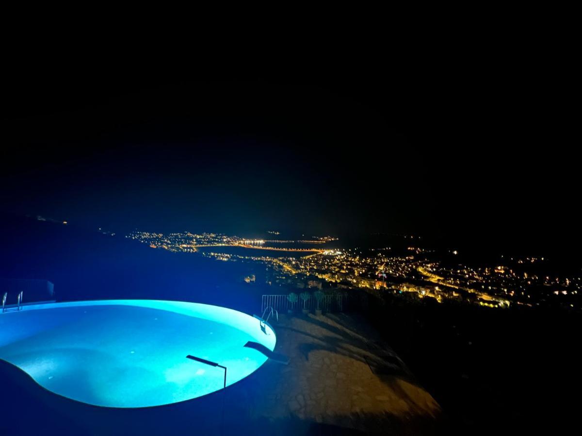 Endless Blue Anavyssos Exterior foto